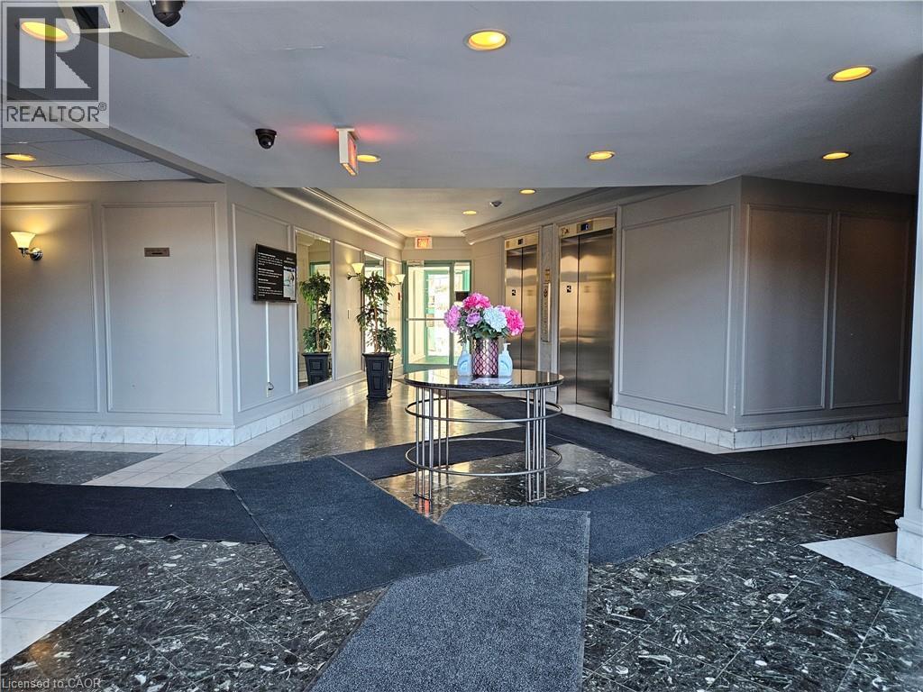 55 BLUE SPRINGS Drive Unit# 805 thumbnail 14