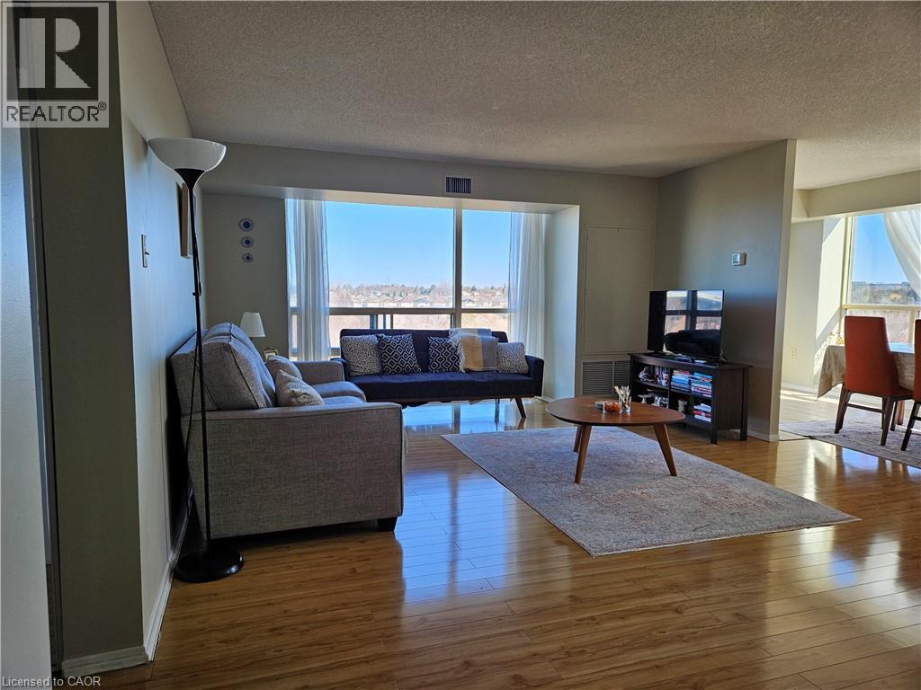 55 BLUE SPRINGS Drive Unit# 805 thumbnail 6