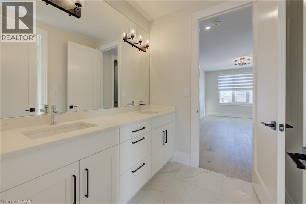 47 PIONEER RIDGE Drive thumbnail 35