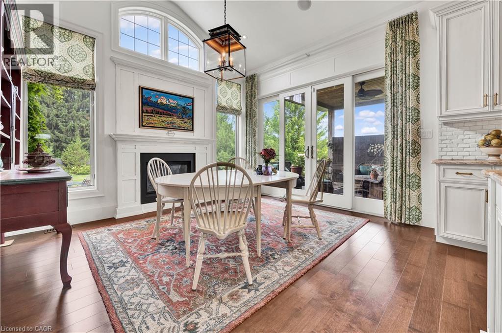 585 REGAL Place thumbnail 9