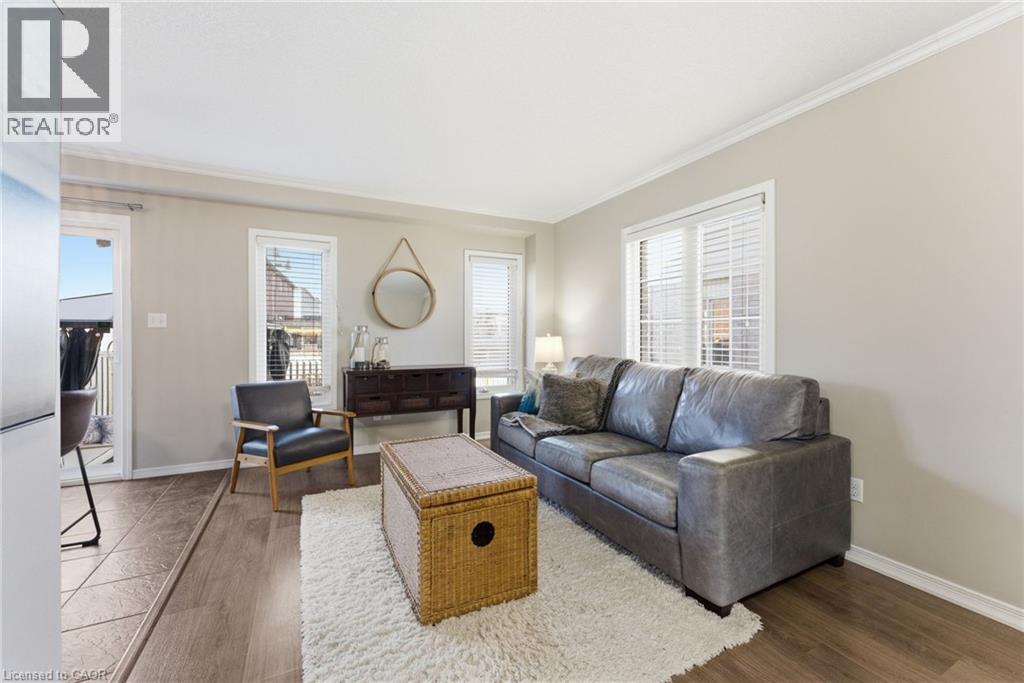 208 TEMPLEWOOD Drive thumbnail 12