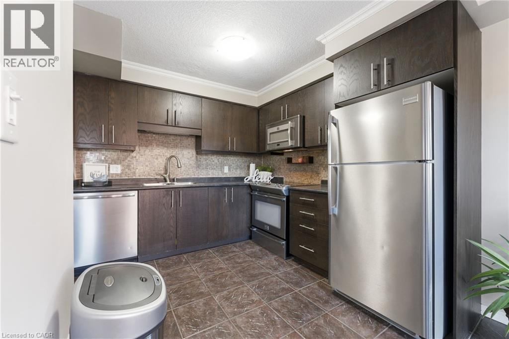 208 TEMPLEWOOD Drive thumbnail 16