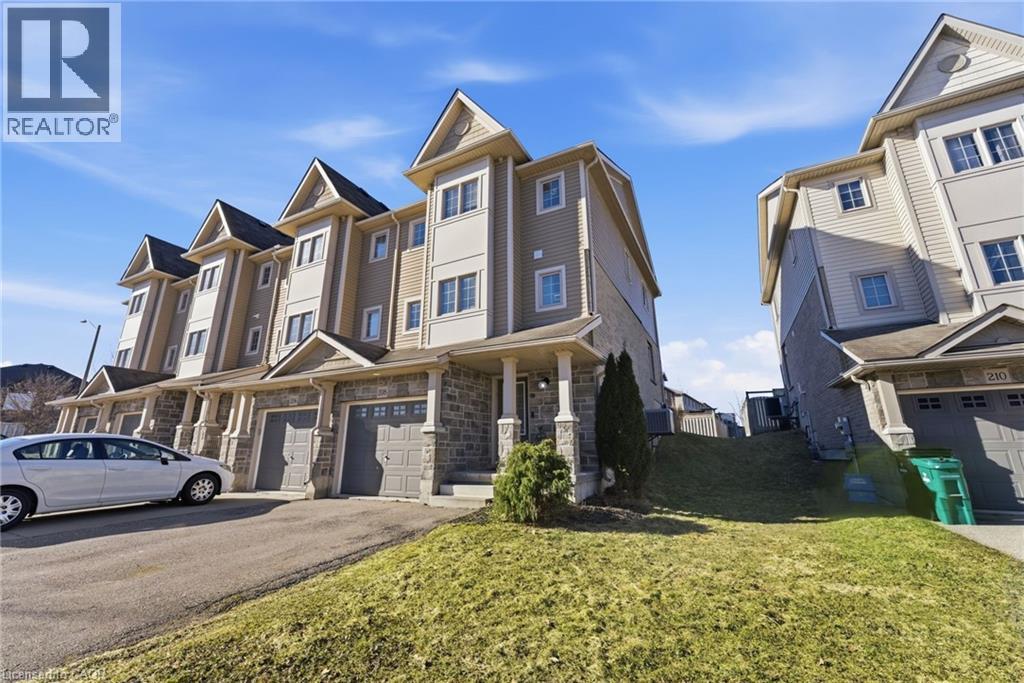 208 TEMPLEWOOD Drive thumbnail 2