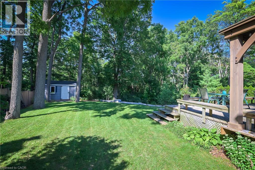 15 MCLEOD Court thumbnail 3