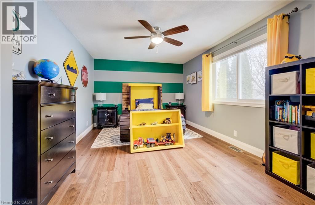 15 MCLEOD Court thumbnail 28