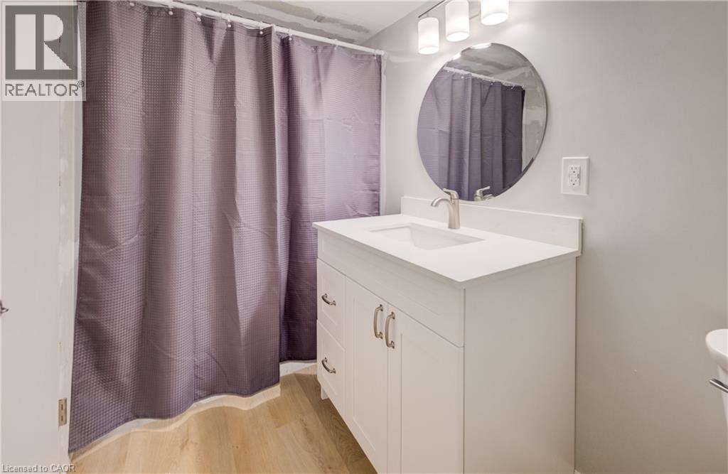 15 MCLEOD Court thumbnail 34