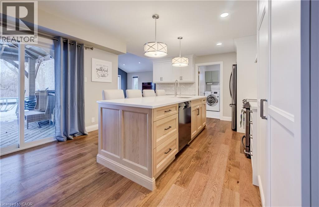 15 MCLEOD Court thumbnail 8