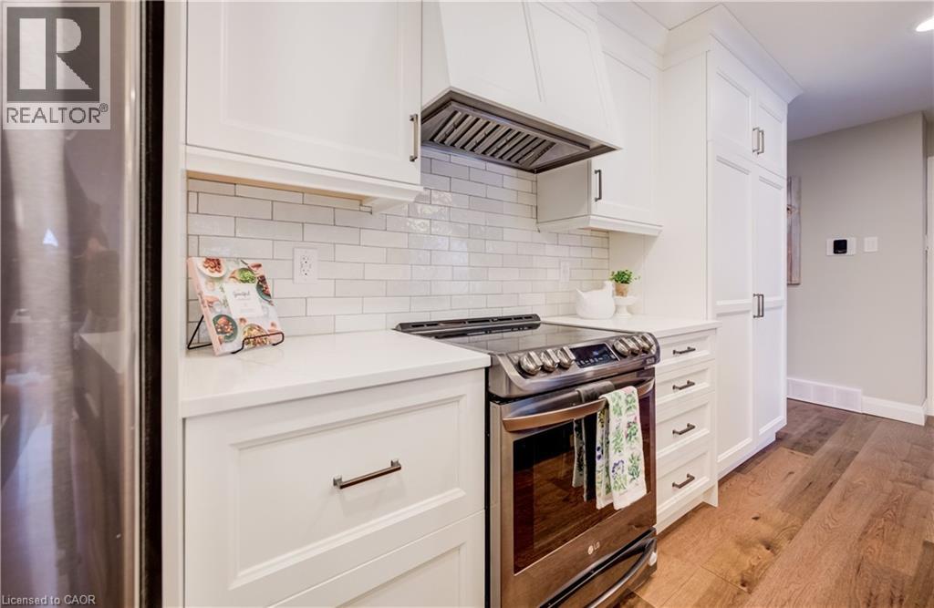 15 MCLEOD Court thumbnail 11