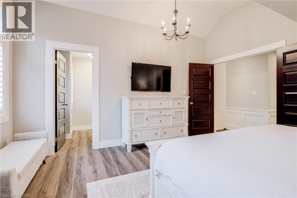 239 CRANBROOK Street thumbnail 20