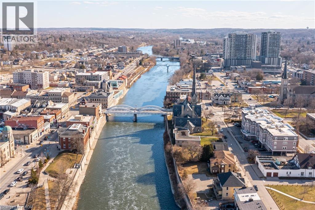 239 CRANBROOK Street thumbnail 46