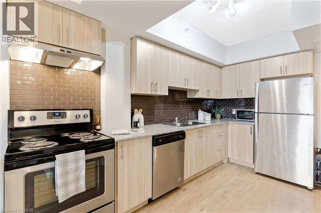 275 LARCH Street Unit# G603 thumbnail 9