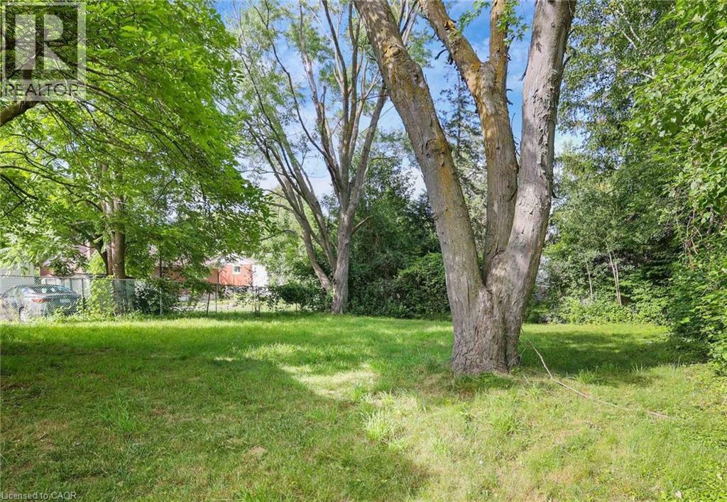 7 CARDILL Crescent thumbnail 32