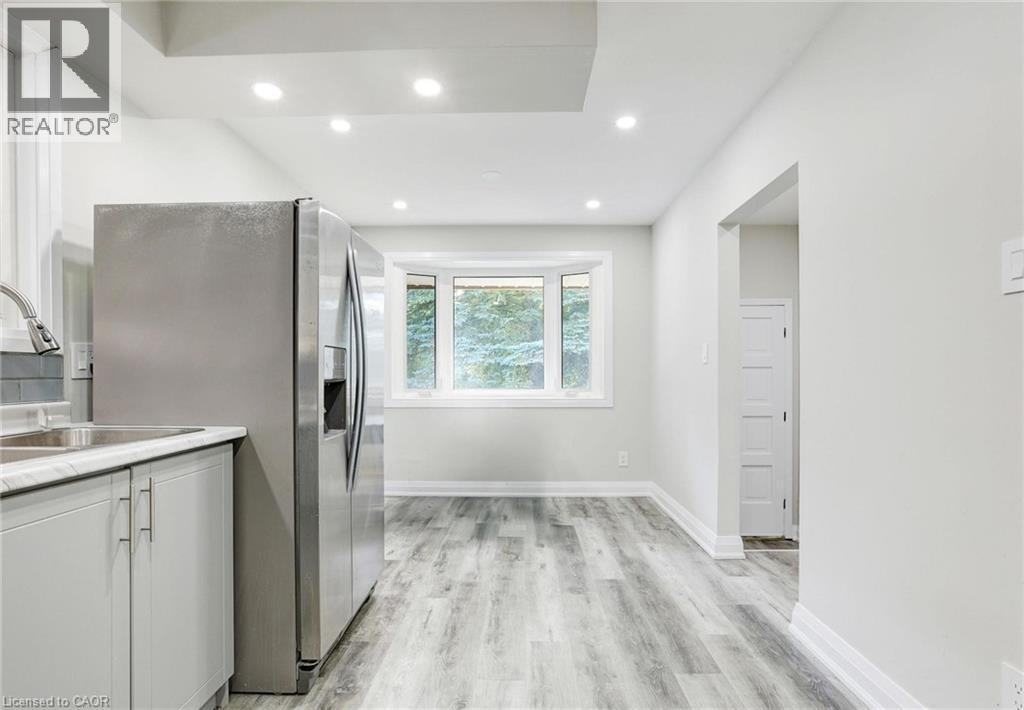 7 CARDILL Crescent thumbnail 4