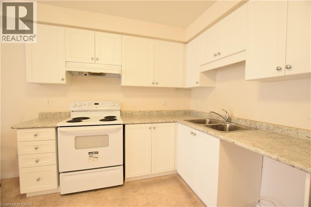 52 MEADOWRIDGE Street thumbnail 18