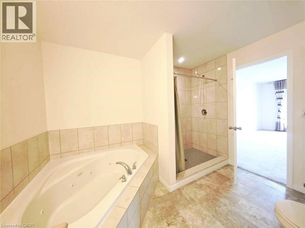 52 MEADOWRIDGE Street thumbnail 29