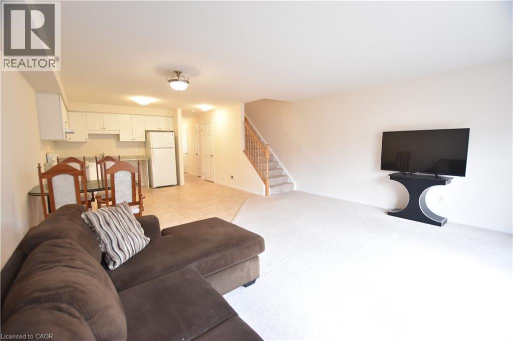 52 MEADOWRIDGE Street thumbnail 9