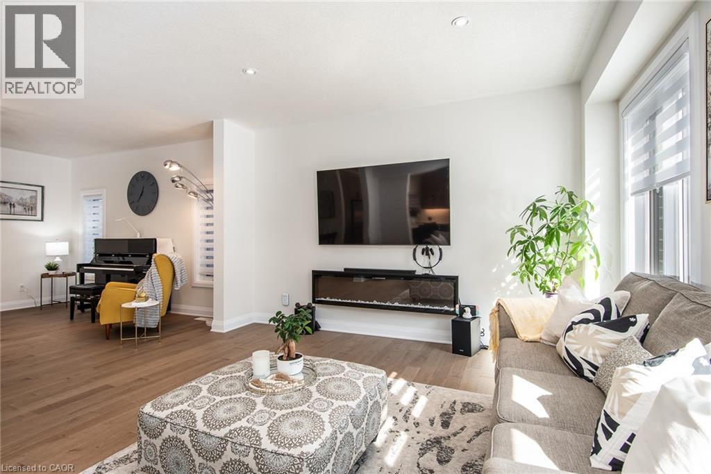 351 CHOKECHERRY Crescent thumbnail 10