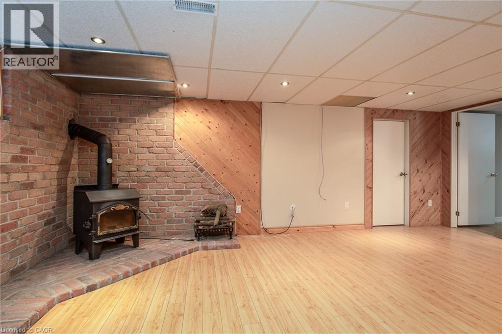 120 FOURTH Avenue thumbnail 34