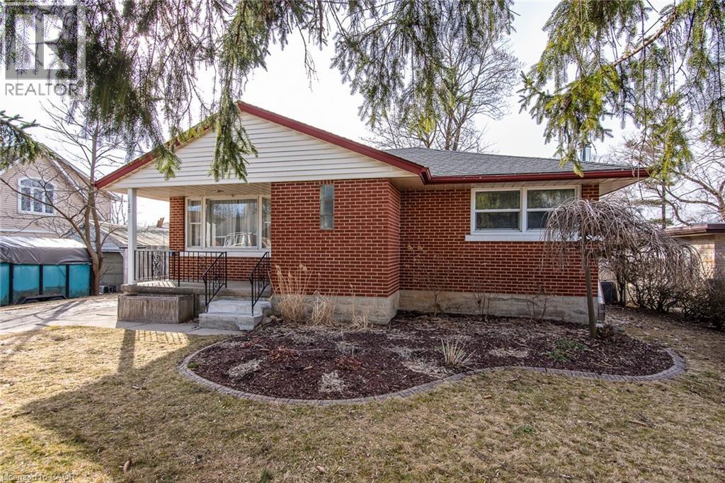 120 FOURTH Avenue thumbnail 2