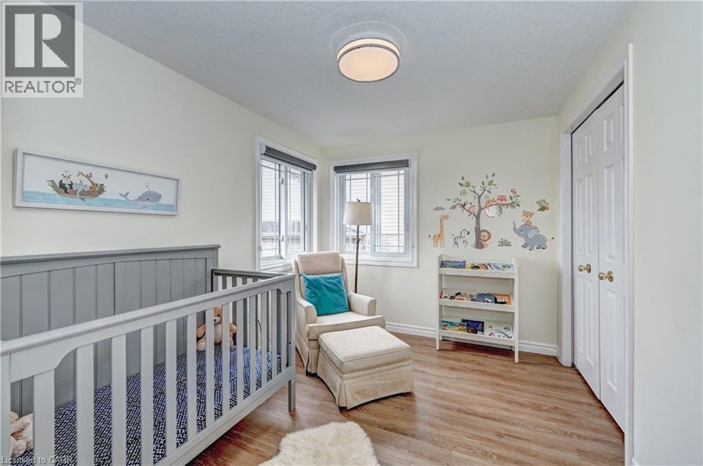 519 YORKSHIRE Drive thumbnail 23