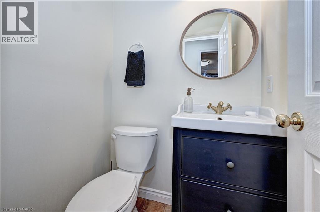 519 YORKSHIRE Drive thumbnail 16