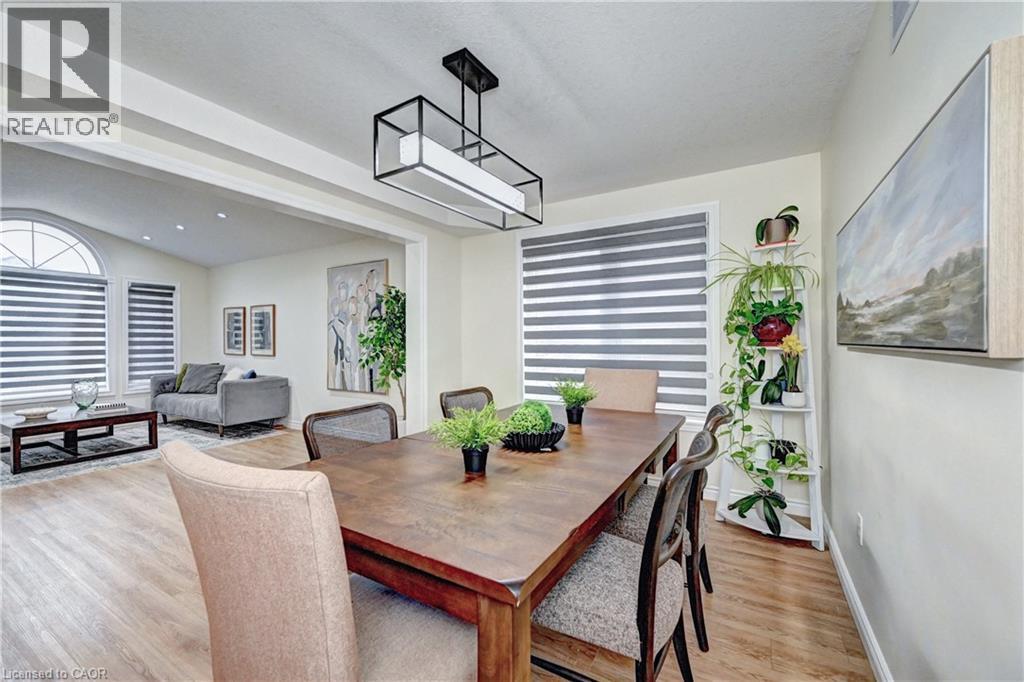 519 YORKSHIRE Drive thumbnail 8