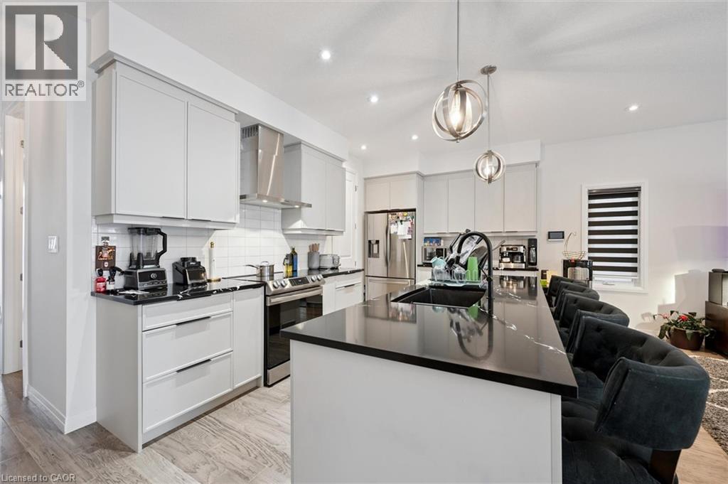 972 STONECLIFFE Walk Unit# 18 thumbnail 21