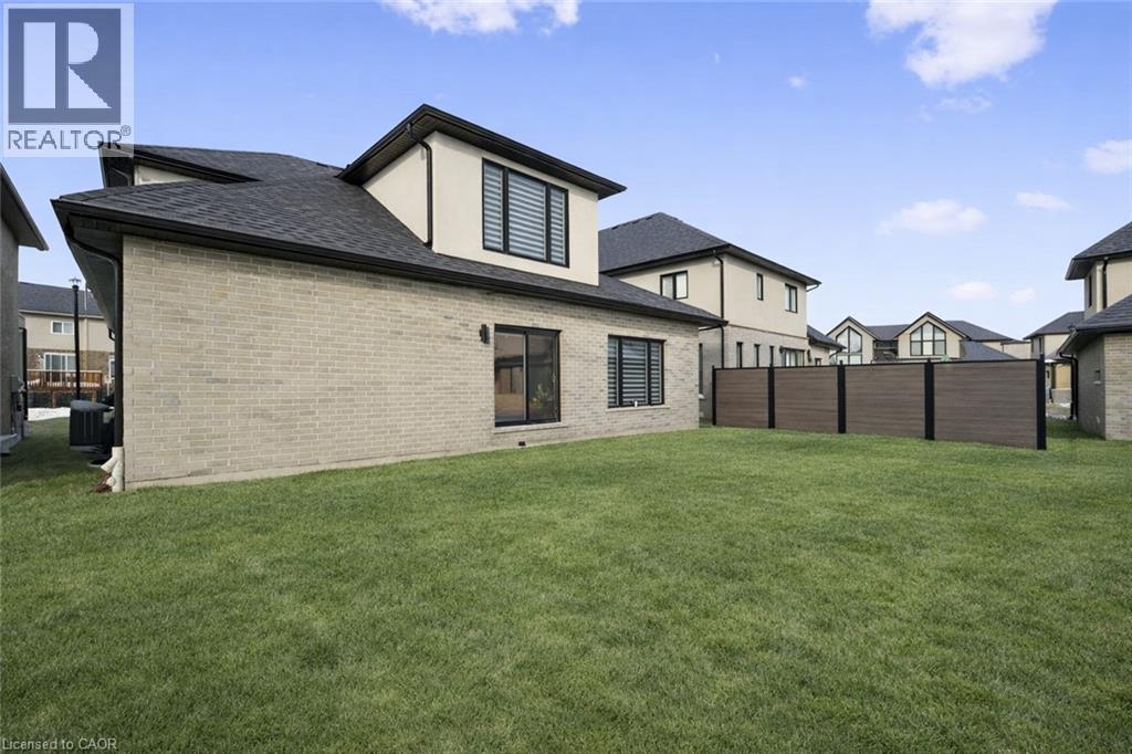 972 STONECLIFFE Walk Unit# 18 thumbnail 46