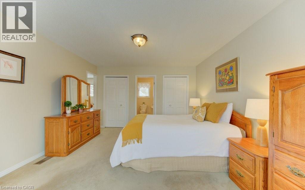 594 HUNTERS Place thumbnail 26