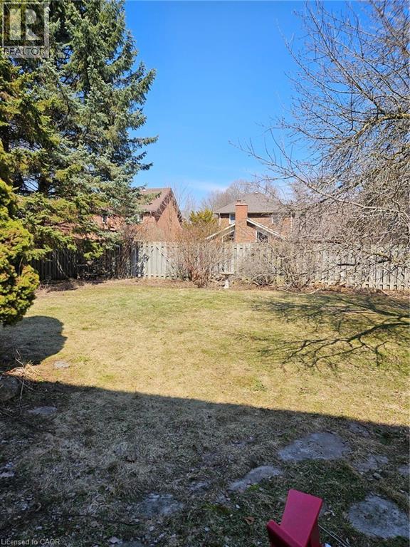 594 HUNTERS Place thumbnail 45