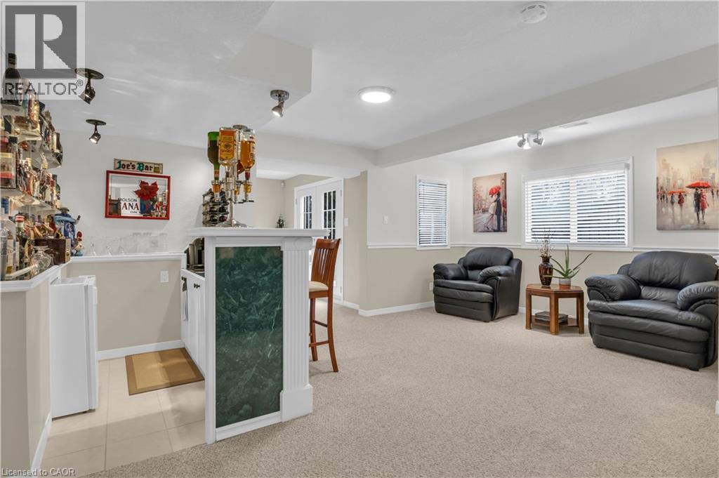 228 MICHENER Crescent thumbnail 37