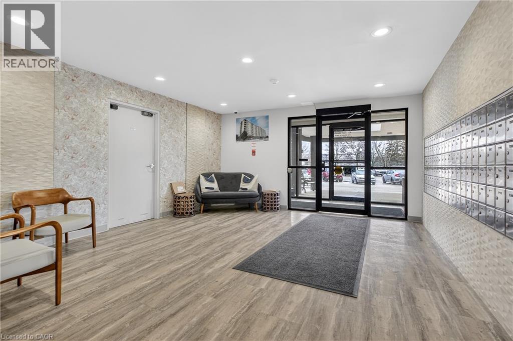 200 JAMIESON Parkway Unit# 606 thumbnail 4