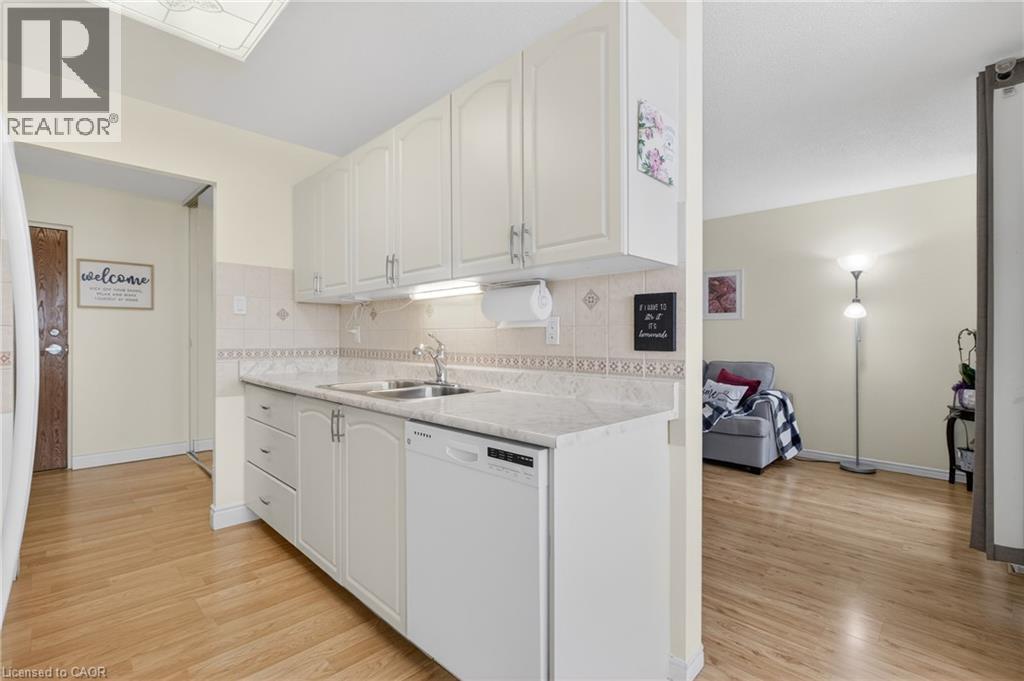 200 JAMIESON Parkway Unit# 606 thumbnail 23