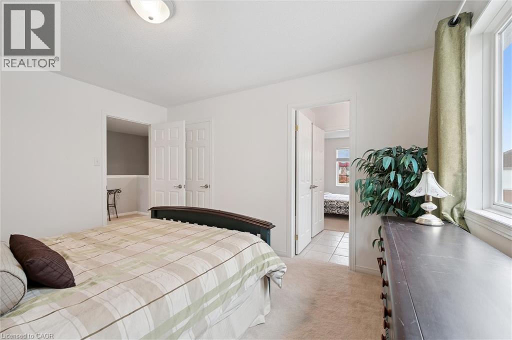 305 PINE VALLEY Drive thumbnail 35