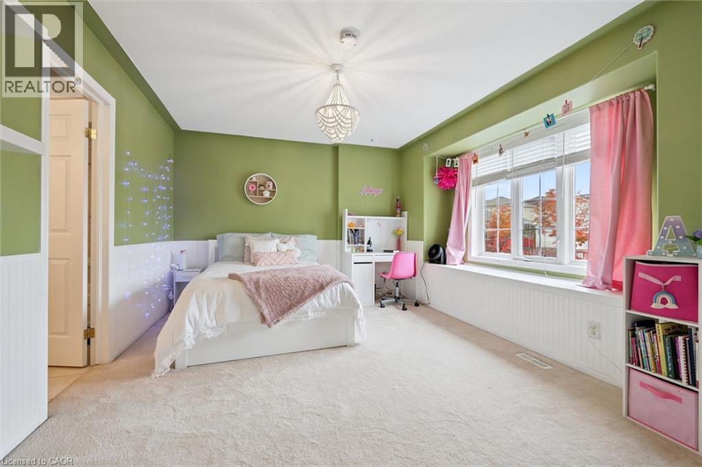 305 PINE VALLEY Drive thumbnail 39