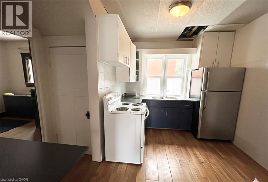 179 REGINA Street N thumbnail 6