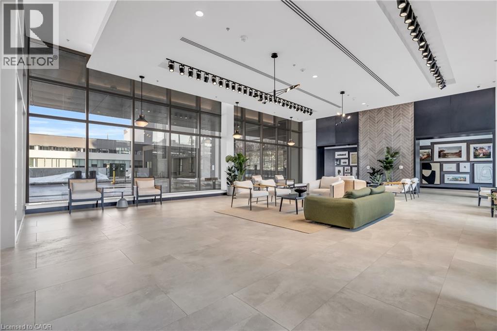 15 GLEBE Street Unit# PH2001 thumbnail 28