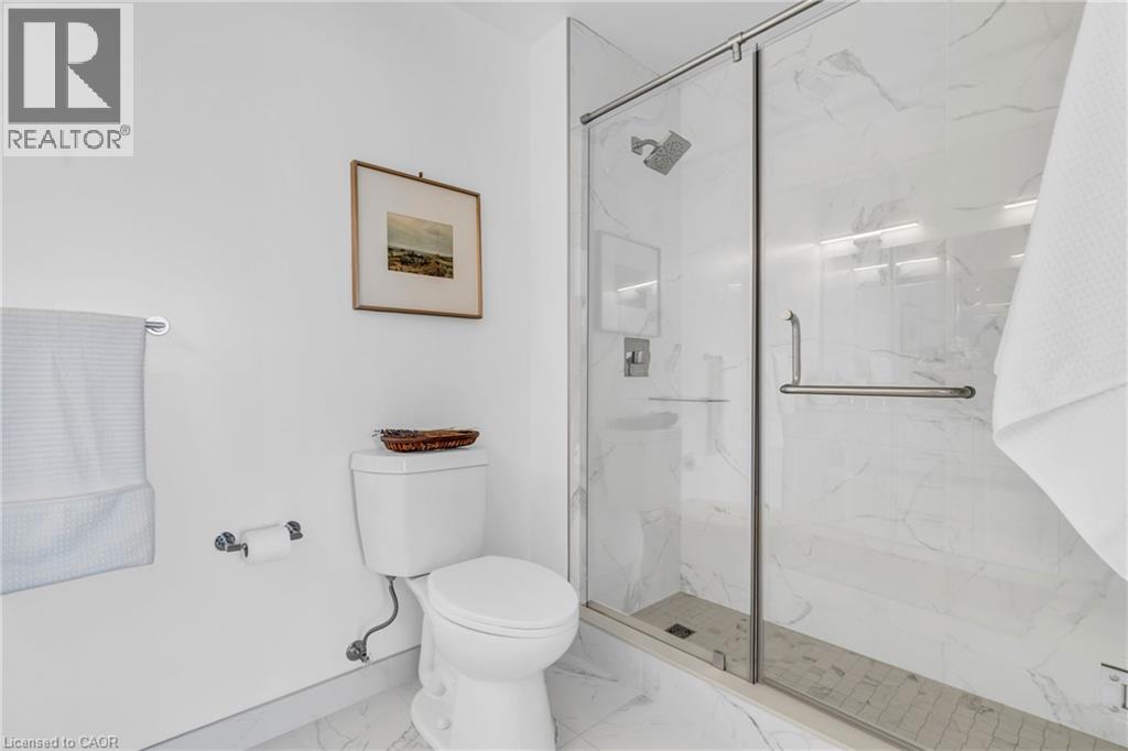 15 GLEBE Street Unit# PH2001 thumbnail 25