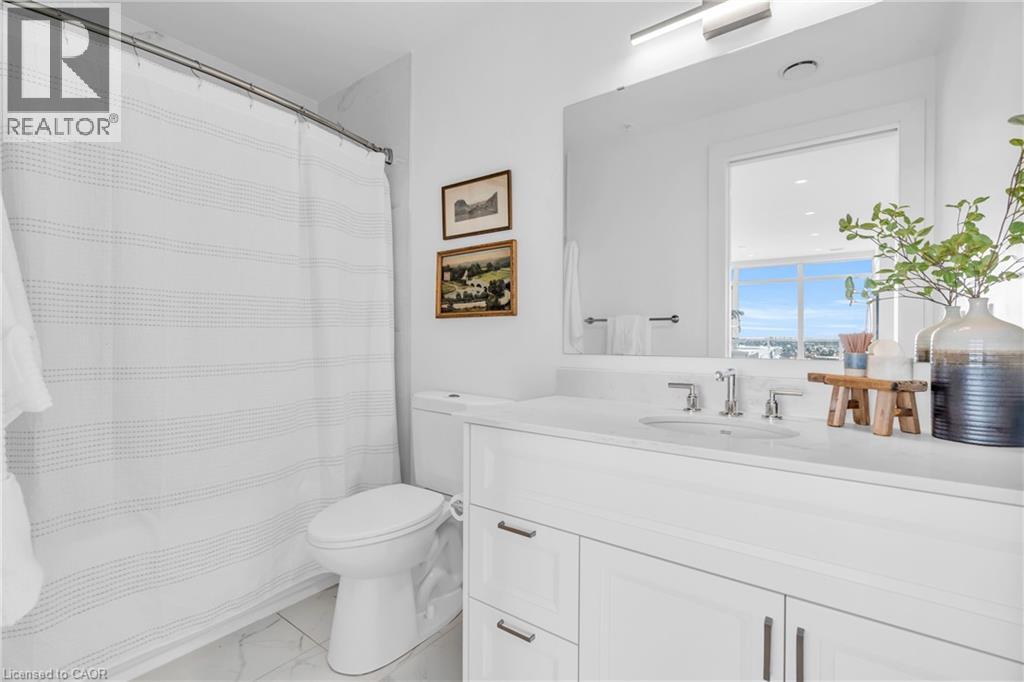 15 GLEBE Street Unit# PH2001 thumbnail 11