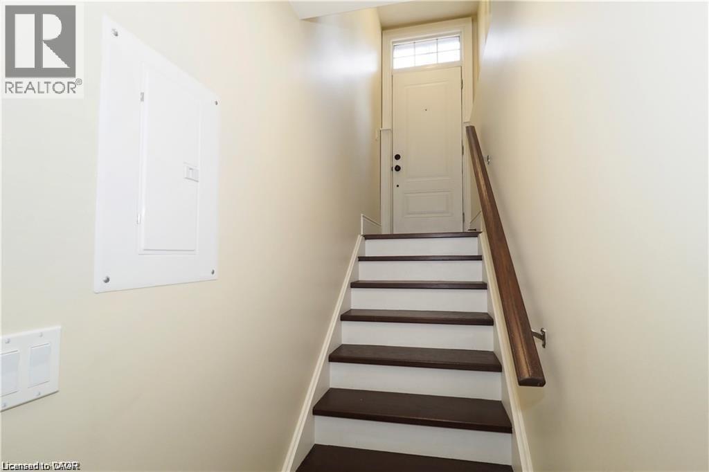 133 PARK Street Unit# 106 thumbnail 5