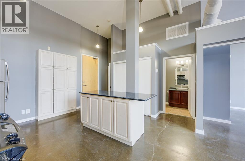 404 KING Street W Unit# 526 thumbnail 3