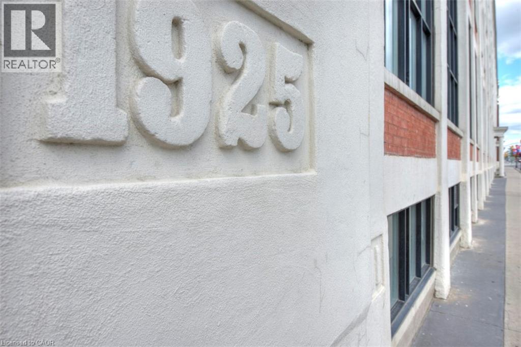 404 KING Street W Unit# 526 thumbnail 32