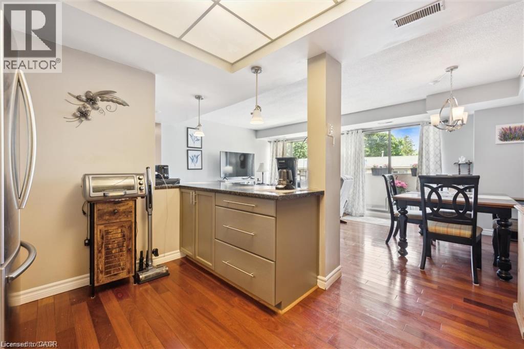 3267 KING Street E Unit# 204 thumbnail 13