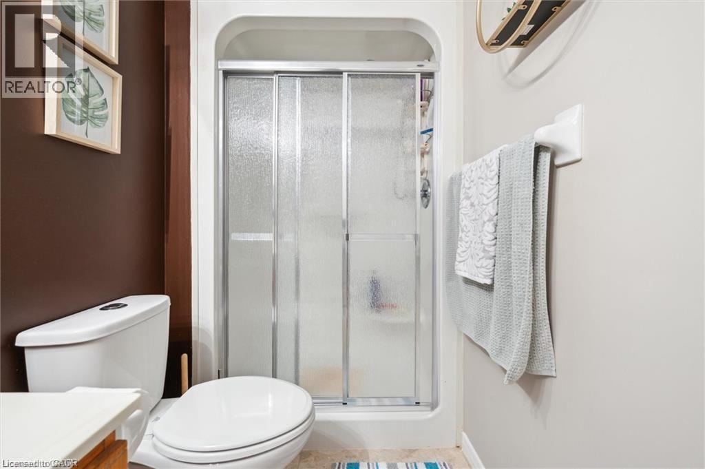 3267 KING Street E Unit# 204 thumbnail 17