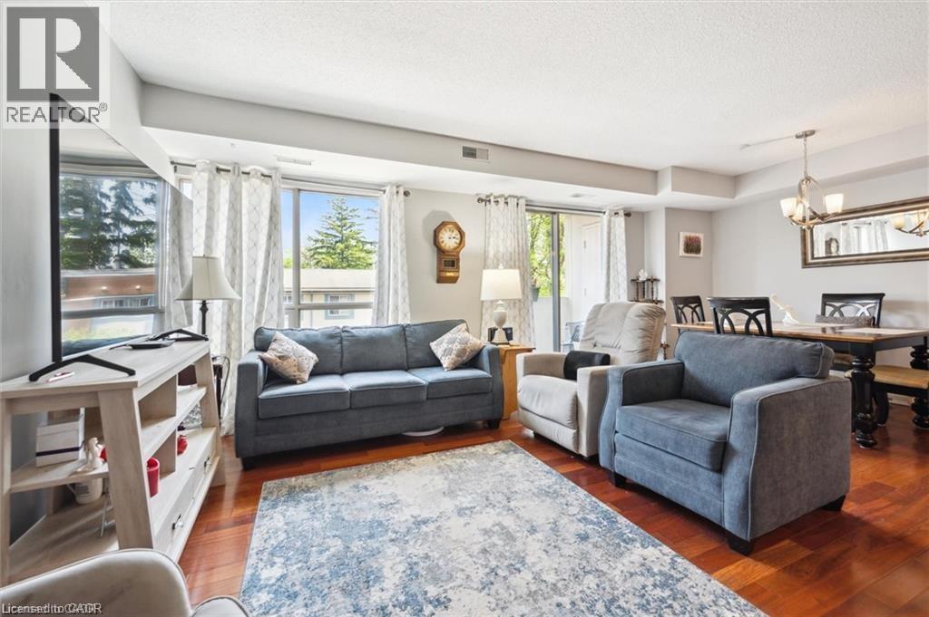 3267 KING Street E Unit# 204 thumbnail 4