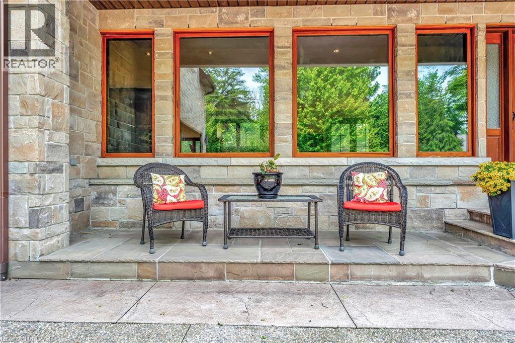 11 MAPLE HILL Drive thumbnail 6