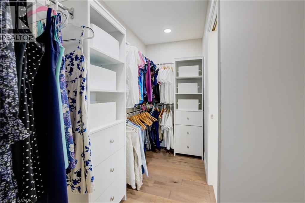 439 NORTHLAKE Drive thumbnail 16