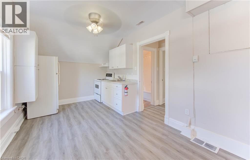 233 LANCASTER Street E thumbnail 20