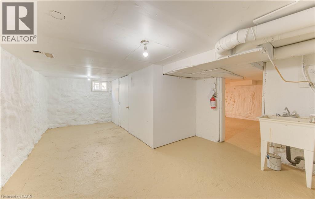 233 LANCASTER Street E thumbnail 29