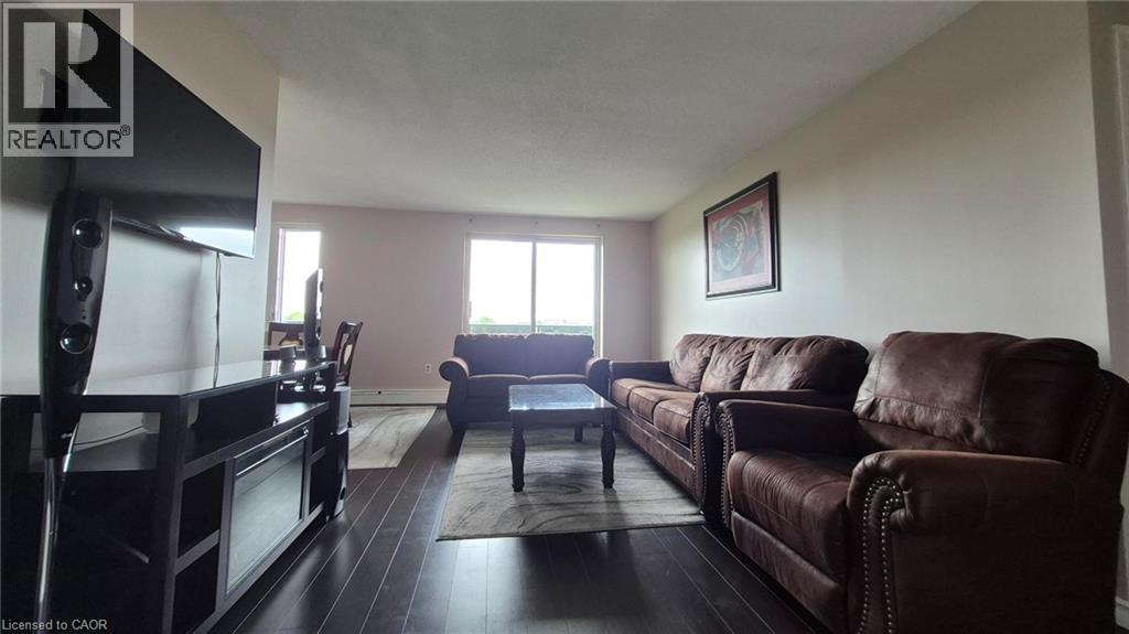 279 CHANDLER Drive Unit# 706 thumbnail 12